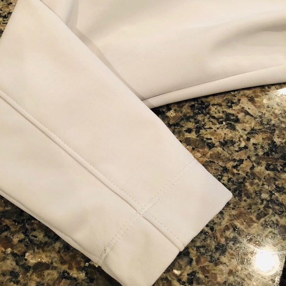 Women’s small North face Apex - Picture 5 of 5